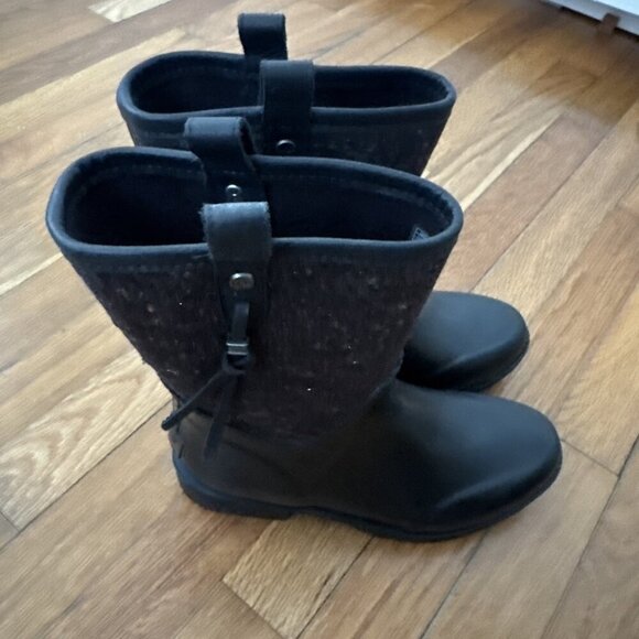 UGG Stephanson Rain Boots Women's Waterproof Tassel English Countryside Size 7 - Picture 3 of 6